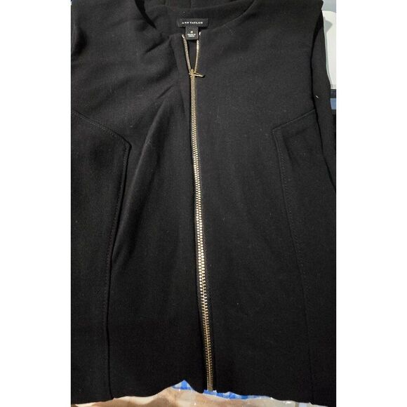 Ann Taylor Sleeveless Black Zip-Front Dress elegant date night office wear - Picture 6 of 9